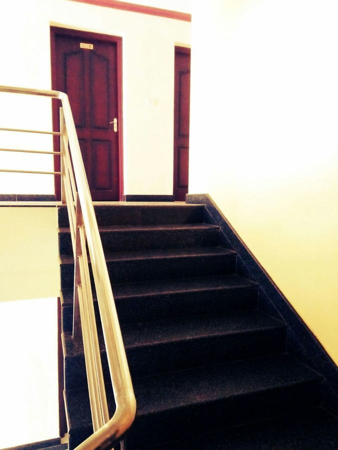 Archana Residency 蒙纳 外观 照片